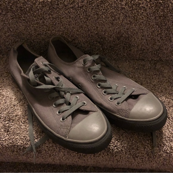 Gray all star chuck taylor converse - Picture 3 of 3